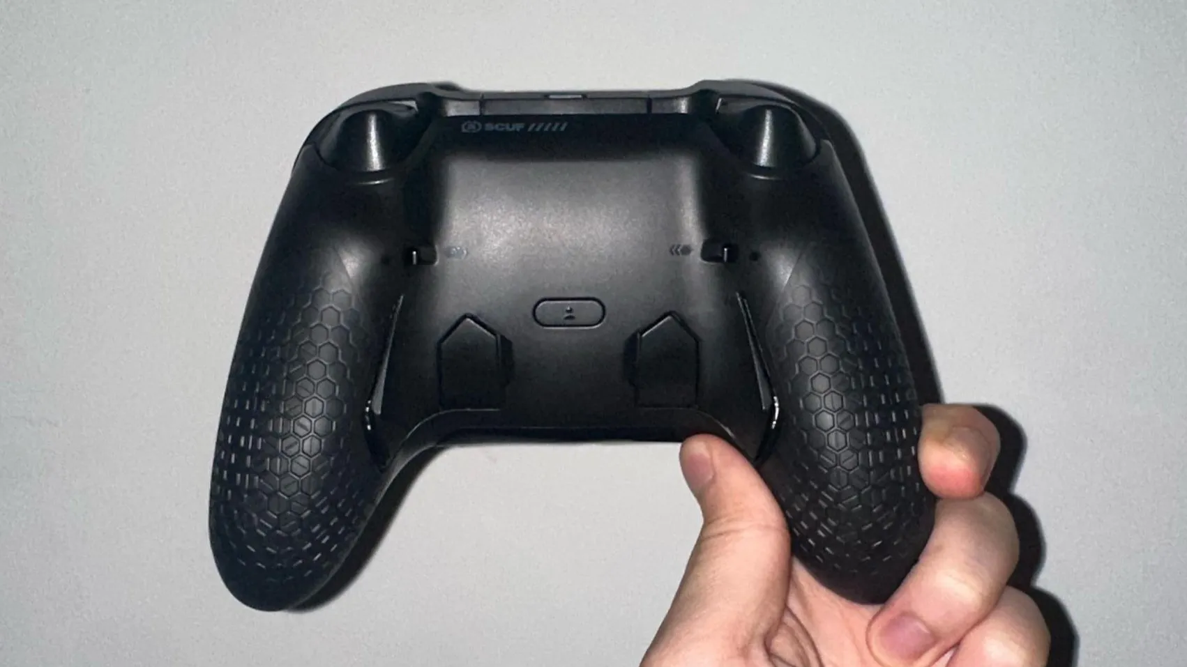 SCUF Valor Pro: Affordable Yet Competitive Gaming Controller